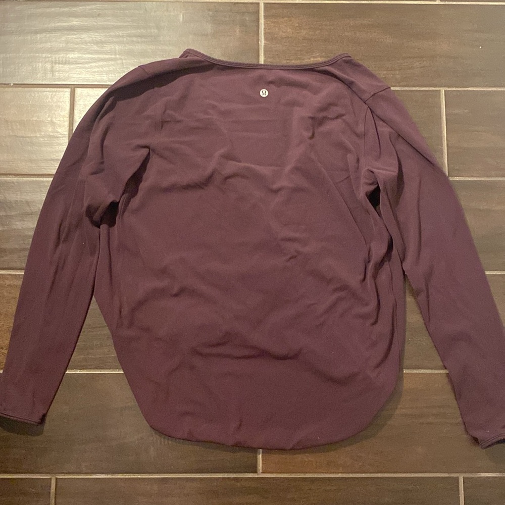 Lululemon Plum Full Freedom Long Sleeve Wrap Front Top Women’s Size 6